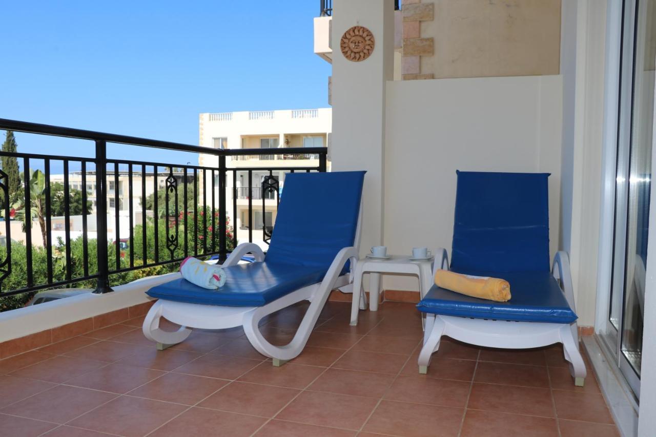 Sunset Apartment With Pool & 10 Mins To Venus Beach Paphos 外观 照片