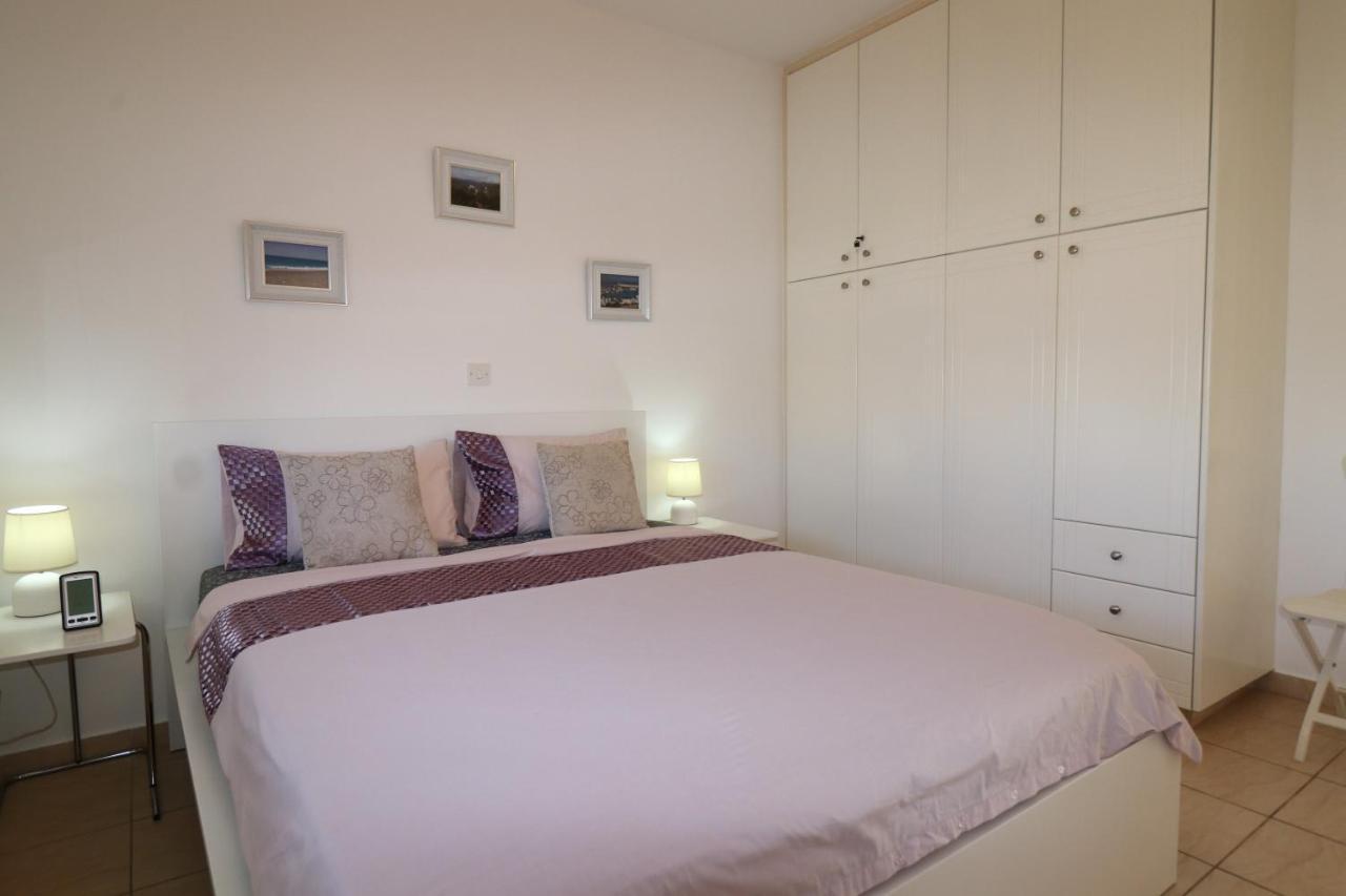 Sunset Apartment With Pool & 10 Mins To Venus Beach Paphos 外观 照片